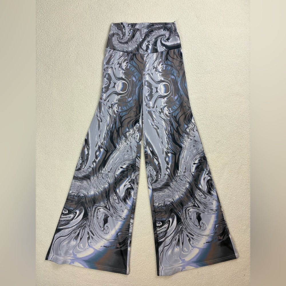 ARTSCOW Women’s Gray Marble Flare Yoga Pants Size XS
